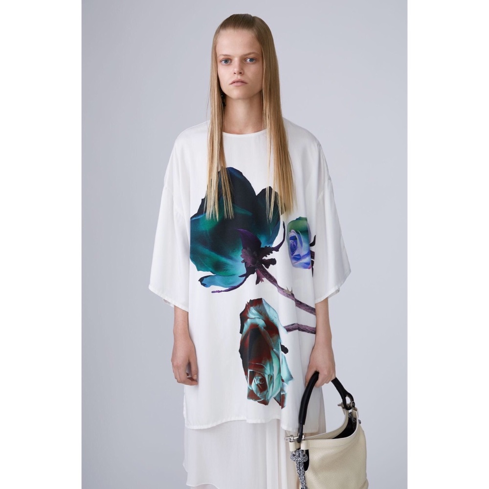 Acne Studios Flower Pastel oversized T-shirt/Dress